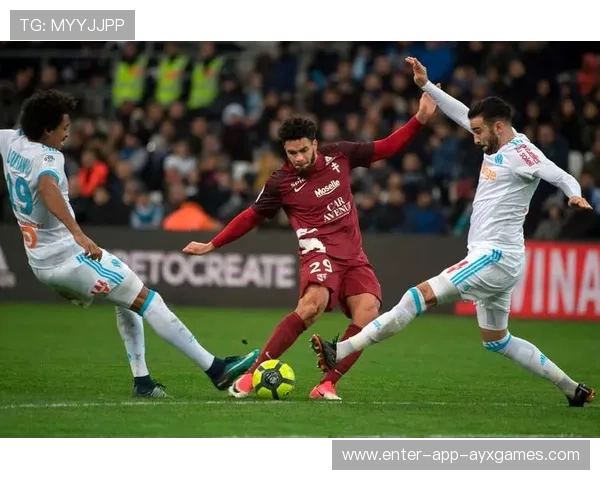 法甲巴黎边路突破连续奏功,比分被拉大——一场关于速度、信念与商业传导的软文解读